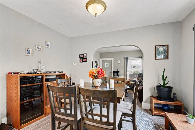 1448 Columbus Avenue, Grand Haven, MI 49417