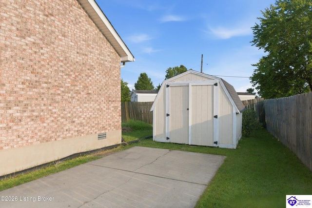 219 Joshua Court, Shepherdsville, KY 40165