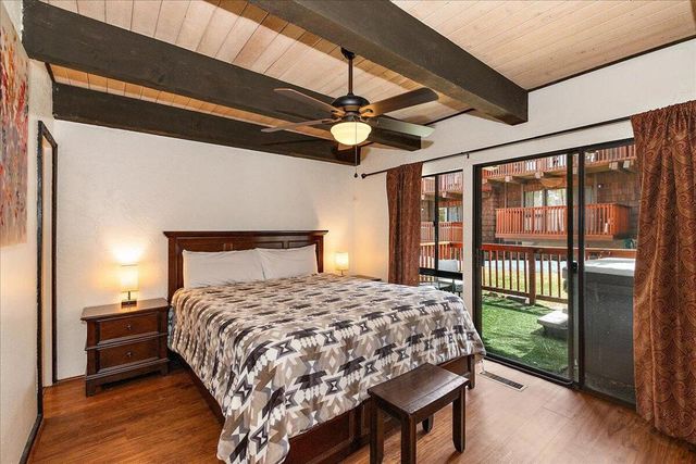 861 Thrush 62, Big Bear, CA 92315