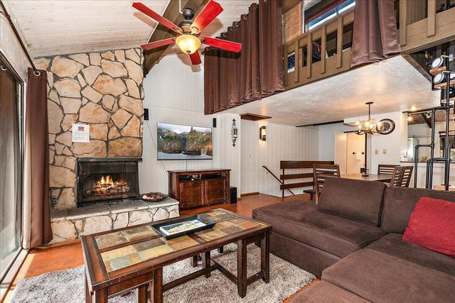 861 Thrush 62, Big Bear, CA 92315