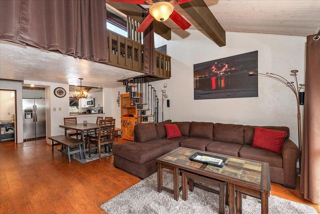 861 Thrush 62, Big Bear, CA 92315