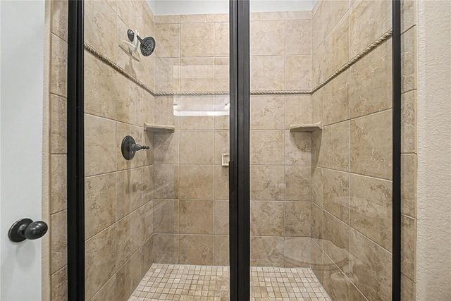 7 Granshire Drive, Bella Vista, AR 72714