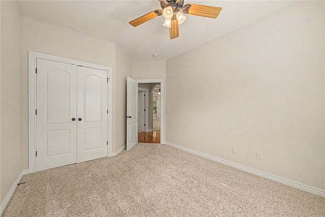 7 Granshire Drive, Bella Vista, AR 72714