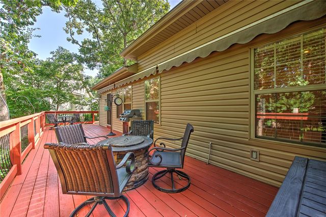 7 Granshire Drive, Bella Vista, AR 72714