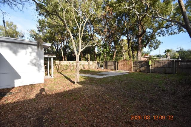 1106 E SENECA AVENUE, Tampa, FL 33612