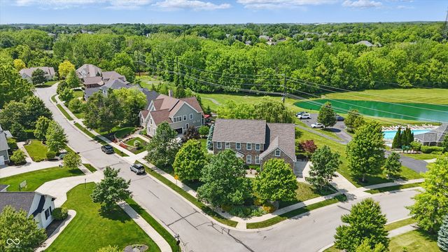 16802 Oak Manor Drive, Westfield, IN 46074