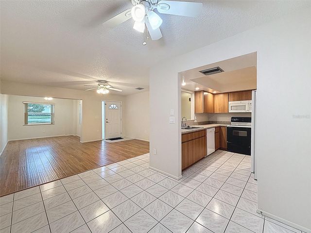 11341 DOLLAR LAKE DRIVE 1, Port Richey, FL 34668