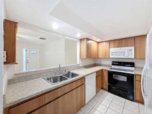 11341 DOLLAR LAKE DRIVE 1, Port Richey, FL 34668