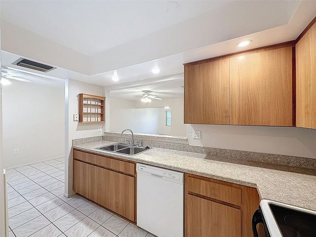 11341 DOLLAR LAKE DRIVE 1, Port Richey, FL 34668