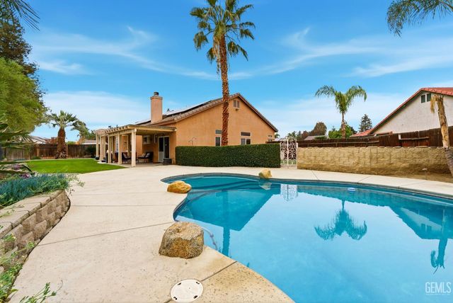 6607 Lilydale Drive, Bakersfield, CA 93313