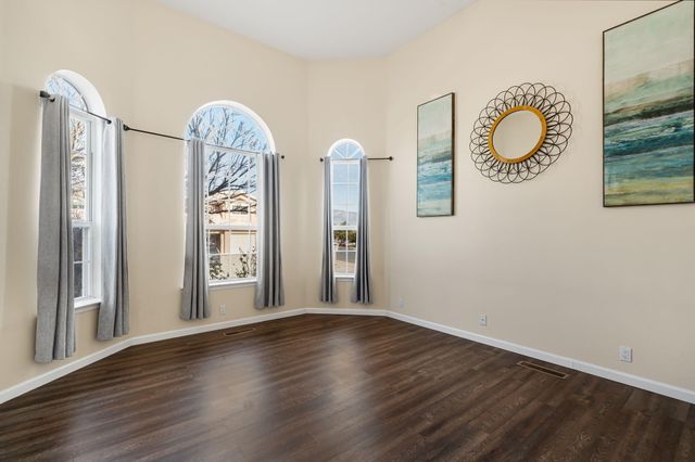 8101 Rancho Lago Court NW, Albuquerque, NM 87120