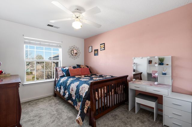 8101 Rancho Lago Court NW, Albuquerque, NM 87120