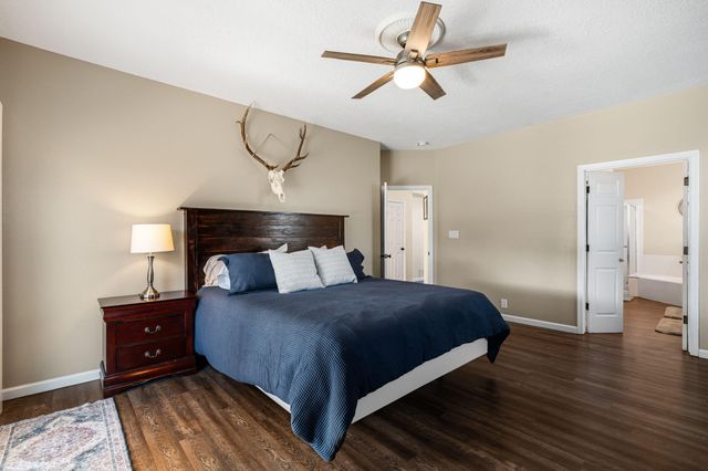 8101 Rancho Lago Court NW, Albuquerque, NM 87120