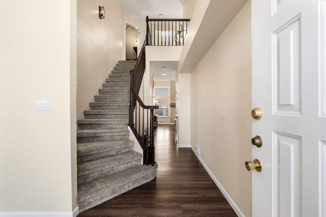 8101 Rancho Lago Court NW, Albuquerque, NM 87120