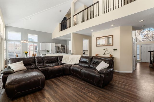 8101 Rancho Lago Court NW, Albuquerque, NM 87120