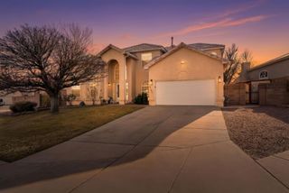 8101 Rancho Lago Court NW, Albuquerque, NM 87120