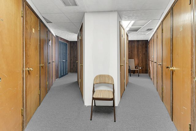 7100 W 95th Street 111, Oak Lawn, IL 60453