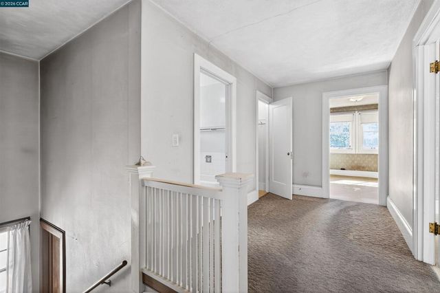 3824 Lakeshore Ave, Oakland, CA 94610