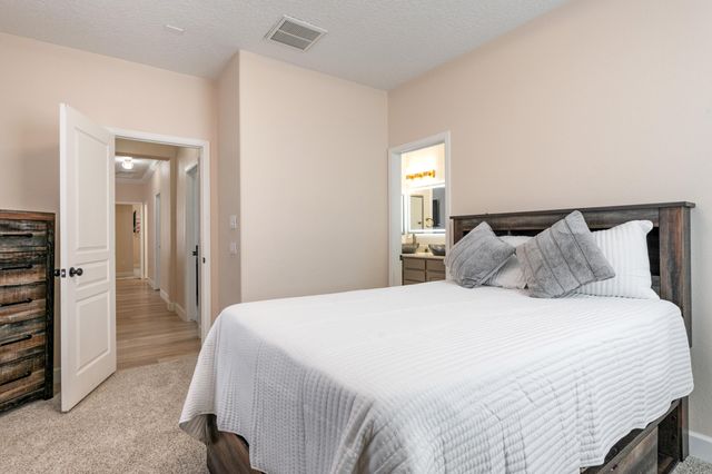 1440 Highline Street NW, Los Lunas, NM 87031