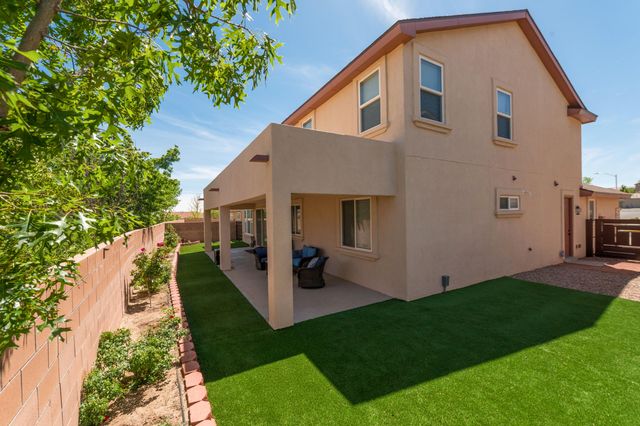 1440 Highline Street NW, Los Lunas, NM 87031