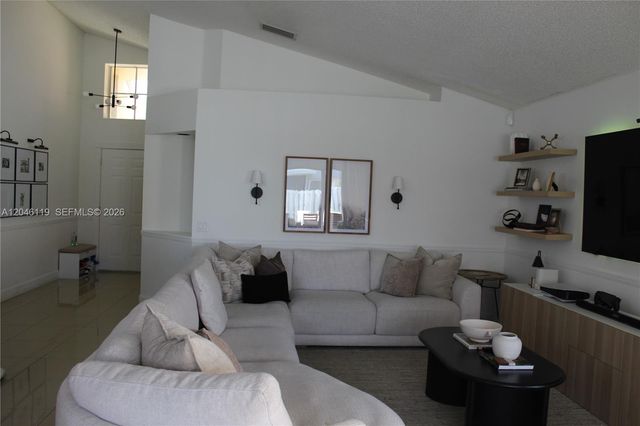 312 Bridgeton Road, Weston, FL 33326