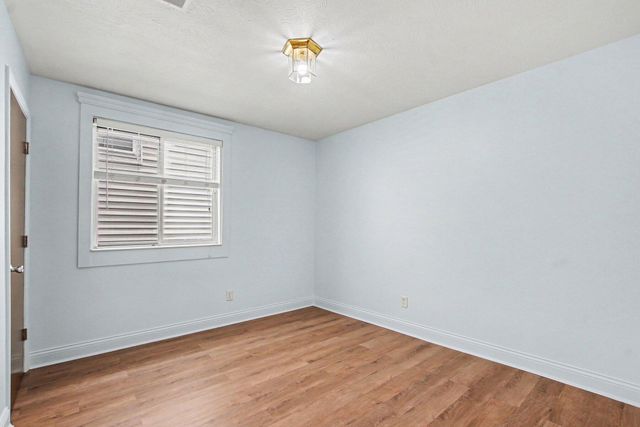 113 4th Avenue, 9-111, Dayton, KY 41074