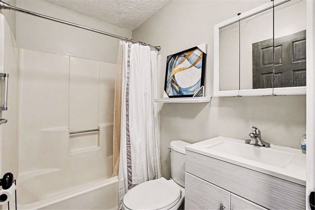 113 4th Avenue, 9-111, Dayton, KY 41074