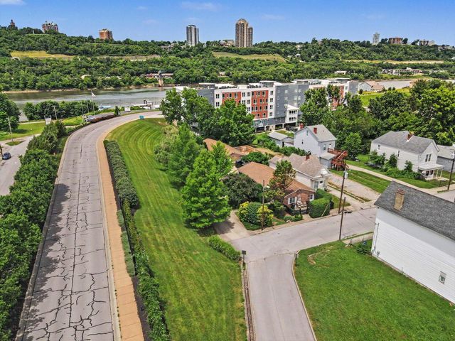 113 4th Avenue, 9-111, Dayton, KY 41074