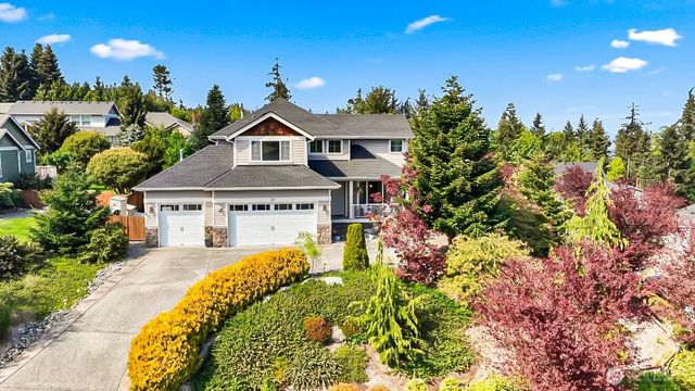 33 Zermatt Court, Camano Island, WA 98282