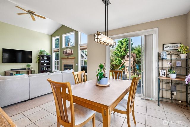 33 Zermatt Court, Camano Island, WA 98282