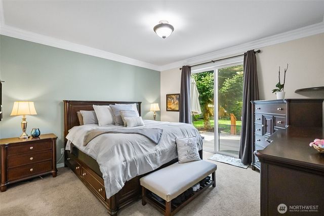 33 Zermatt Court, Camano Island, WA 98282