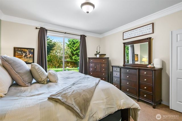 33 Zermatt Court, Camano Island, WA 98282