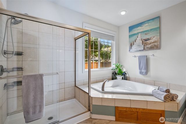33 Zermatt Court, Camano Island, WA 98282