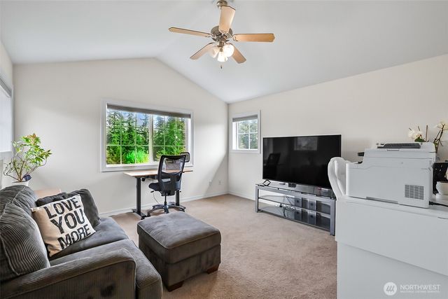 33 Zermatt Court, Camano Island, WA 98282