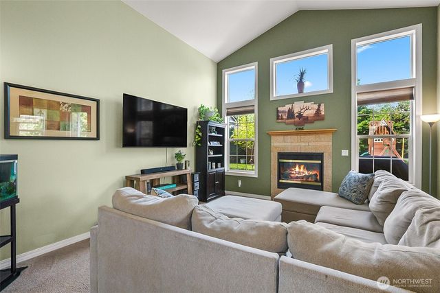 33 Zermatt Court, Camano Island, WA 98282