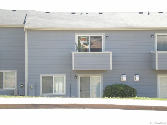 1730 S Helena Street, Aurora, CO 80017