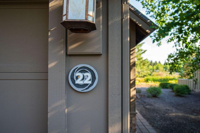 56508 Dancing Rock Loop 22, Bend, OR 97707