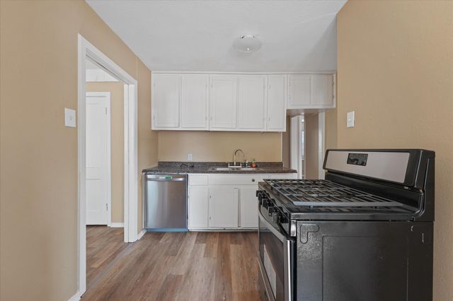 1808 Prairie View Drive, Dallas, TX 75235
