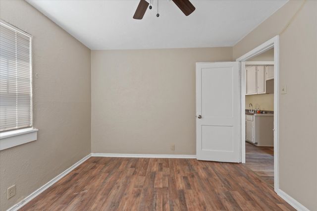 1808 Prairie View Drive, Dallas, TX 75235