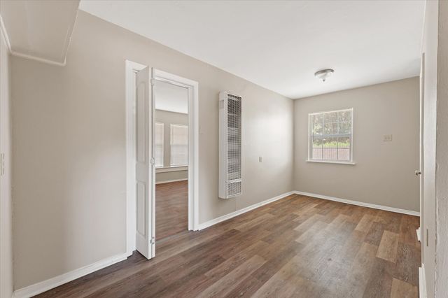 1808 Prairie View Drive, Dallas, TX 75235