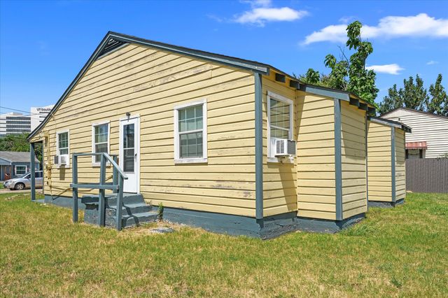 1808 Prairie View Drive, Dallas, TX 75235