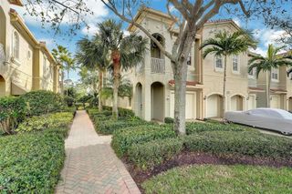 4941 E Bonsai Circle E 209, Palm Beach Gardens, FL 33418
