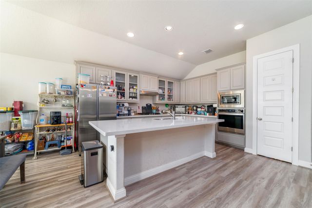 273 Rimrock CT, Bastrop, TX 78602