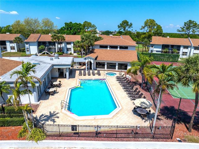 2017 SKIMMER CT W 424, Clearwater, FL 33762