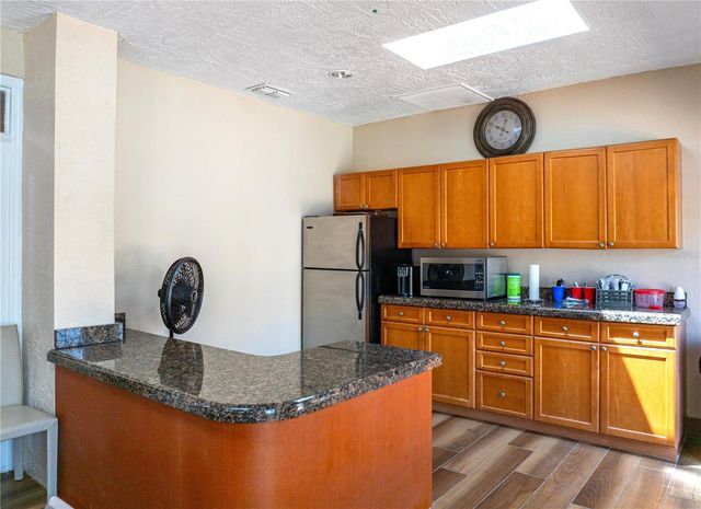 2017 SKIMMER CT W 424, Clearwater, FL 33762