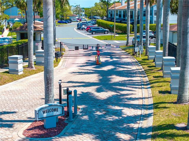 2017 SKIMMER CT W 424, Clearwater, FL 33762