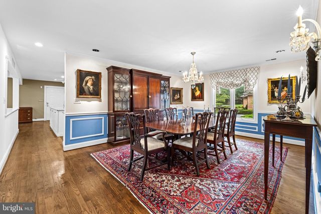 19 SEMINARY DR, Lutherville Timonium, MD 21093