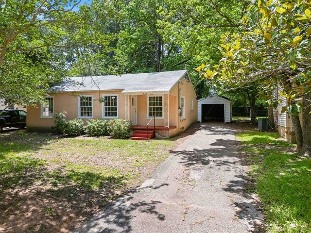 627 Helen, Kilgore, TX 75662