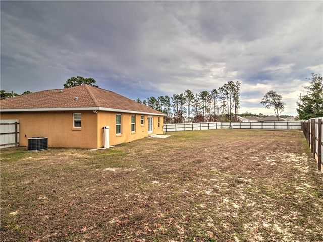 13 HEMLOCK TRACE COURT, Ocala, FL 34472