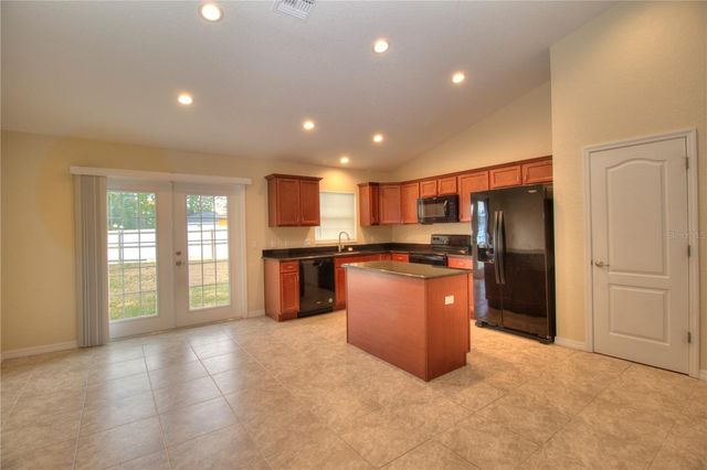 13 HEMLOCK TRACE COURT, Ocala, FL 34472